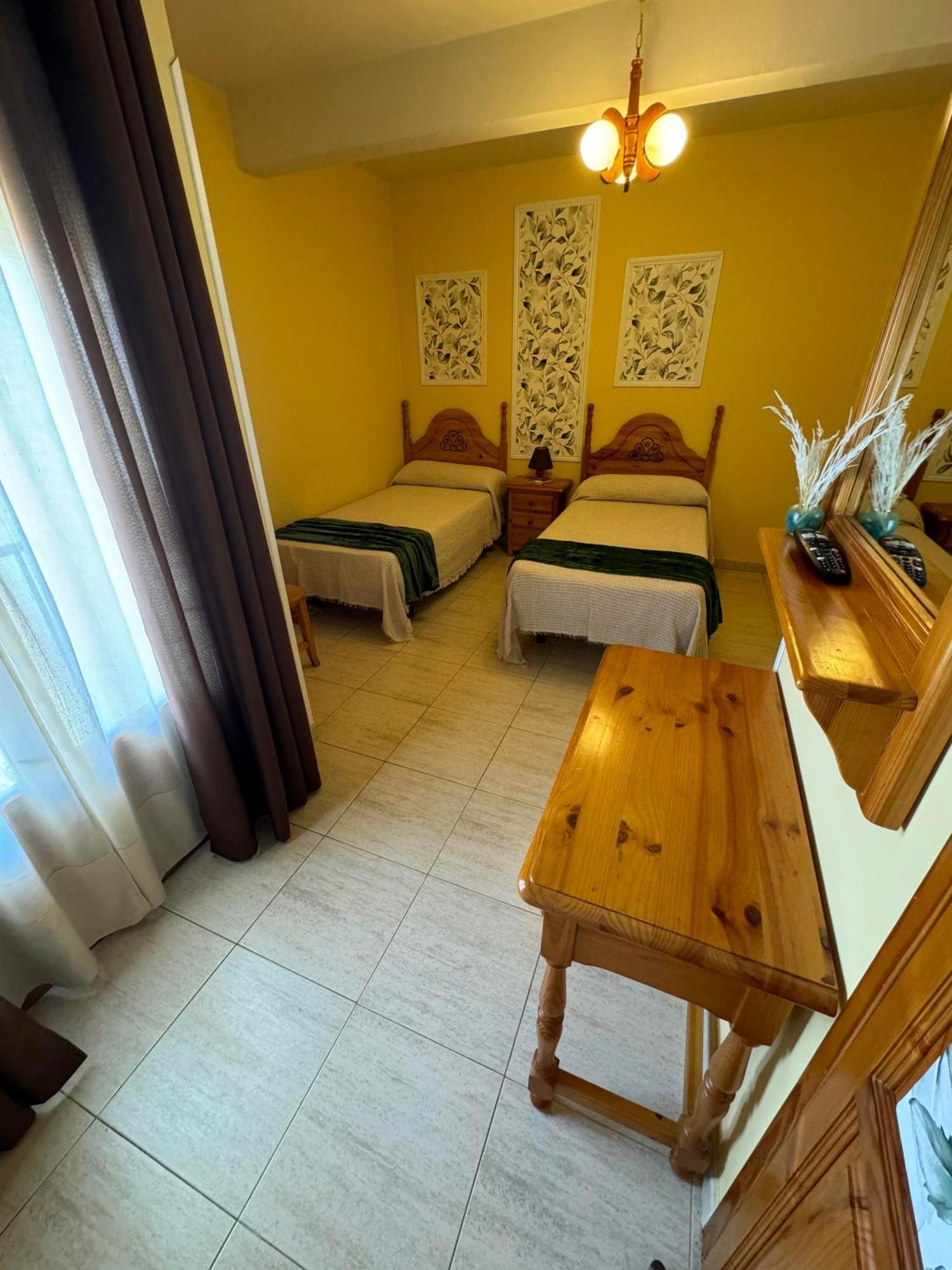 Hostal Joaquin Las Ventas con Pena Aguilera Bagian luar foto