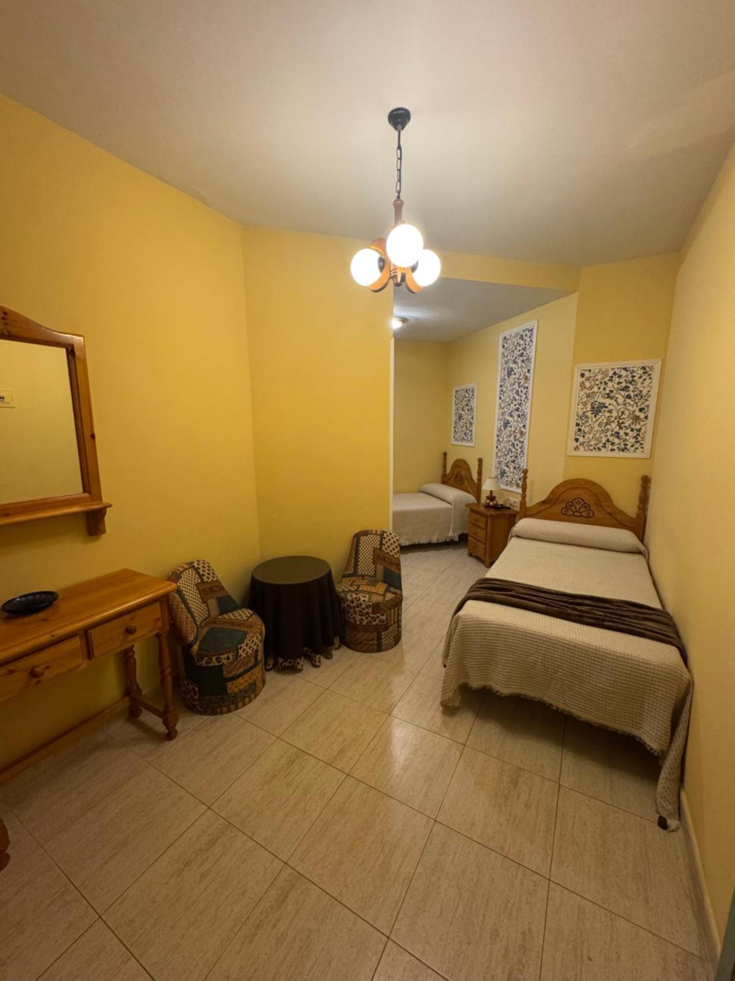 Hostal Joaquin Las Ventas con Pena Aguilera Bagian luar foto